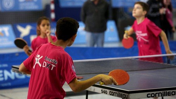 Imagen de El tenis de mesa de los Juegos Cabildo de Tenerife reúne a más de 200 jugadores en Candelaria