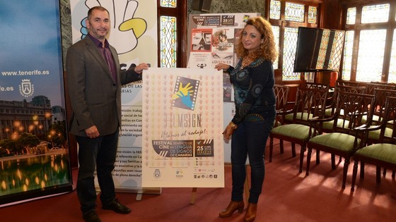 Imagen de El Cabildo patrocina el Primer Festival Benéfico de Cine en Lengua de Signos de Canarias