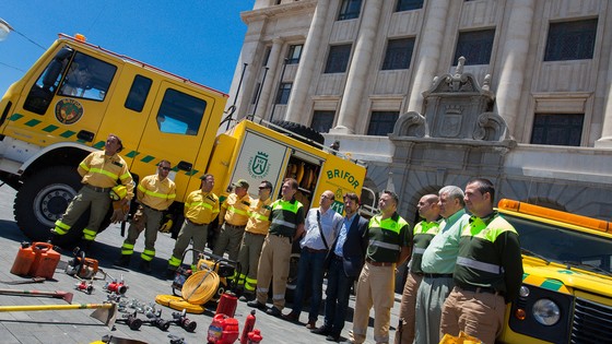 Imagen de El Cabildo pone en marcha el operativo contra incendios forestales, que está integrado por unos 300 trabajadores