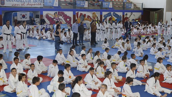 Imagen de La competición de taekwondo de los Juegos Cabildo de Tenerife reúne en Granadilla a más de 600 deportistas