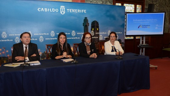Imagen de El Cabildo impulsa 'Embajadores Alumni de la ULL' y su nueva web de comunicación entre titulados