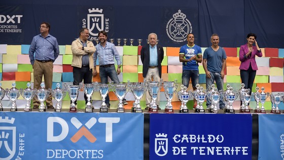 Imagen de  El Pabellón Santiago Martín acoge la fiesta del Comité de Fútbol 7 de la Federación Tinerfeña de Fútbol