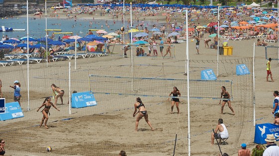 Imagen de Los XXIX Juegos Cabildo de Tenerife clausuran la temporada con la final de voley playa