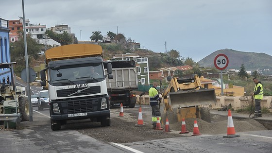 Imagen de El Cabildo inicia la mejora de la carretera que une la Orotava con Los Realejos 