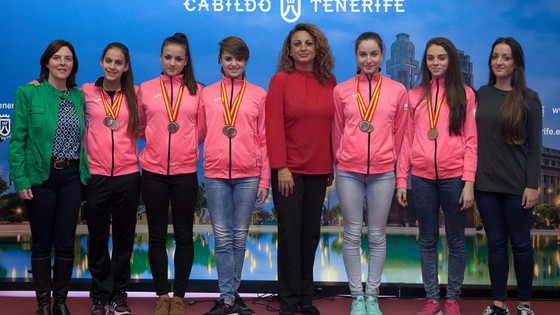 Imagen de El Cabildo felicita al Club Batistana de gimnasia rítmica por sus éxitos nacionales