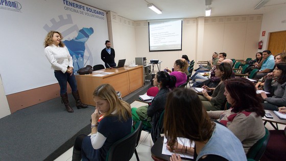 Imagen de El Cabildo inaugura la 'Escuela de Voluntariado 2015'