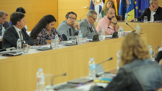 Imagen de Pleno extraordinario del Cabildo de Tenerife, 2 de octubre de 2015