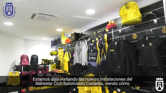 Imagen de Concepción Rivero visita las nuevas oficinas del CB Canarias