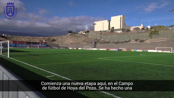 Imagen de El campo de fútbol de El Médano reabre sus puertas tras las mejoras de sus instalaciones y con nuevo césped artificial
